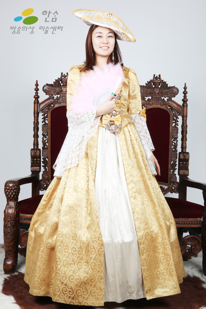 0958.중세드레스