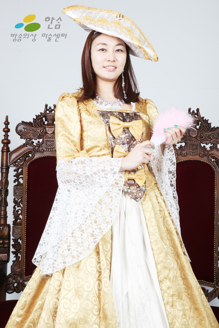 0958.중세드레스