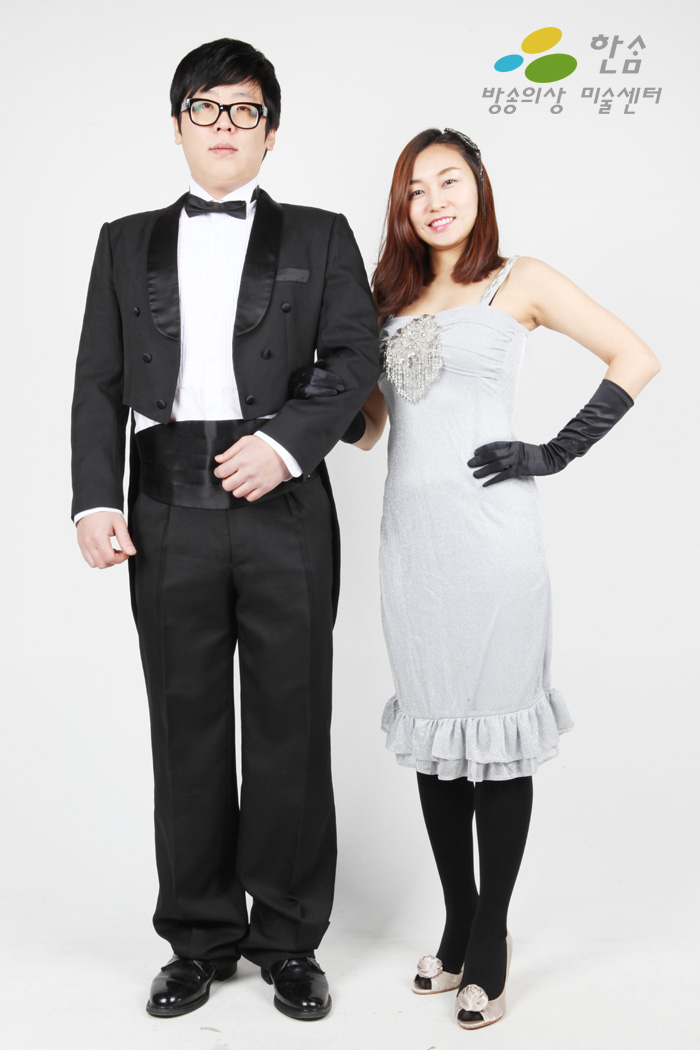 1070.턱시도커플