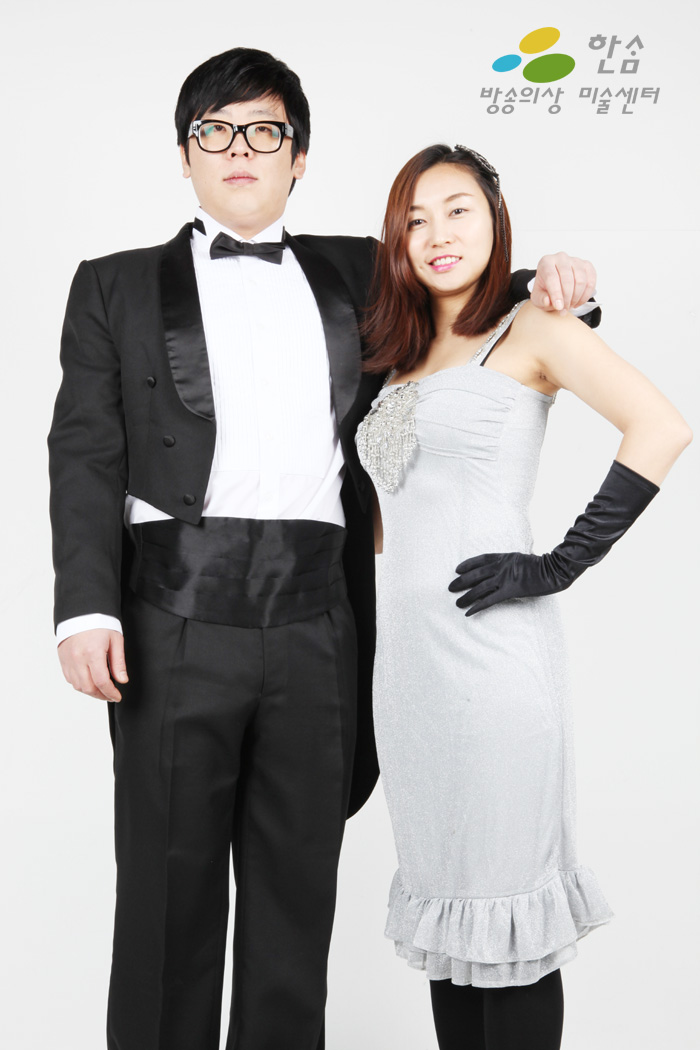 1070.턱시도커플