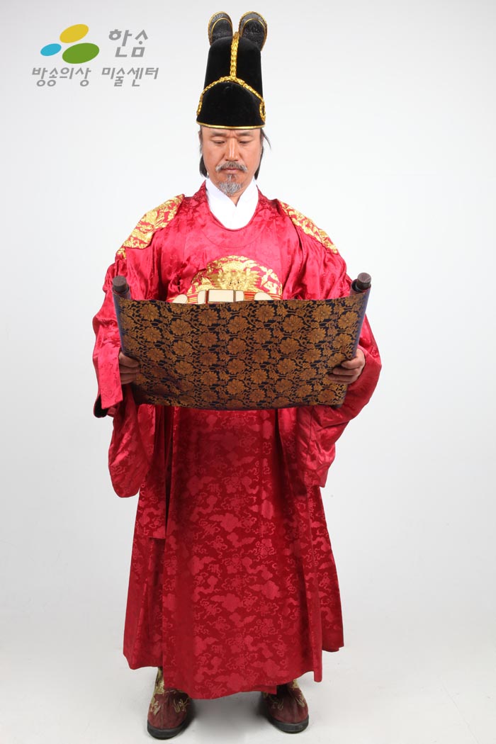 0112.홍룡포(곤룡포)