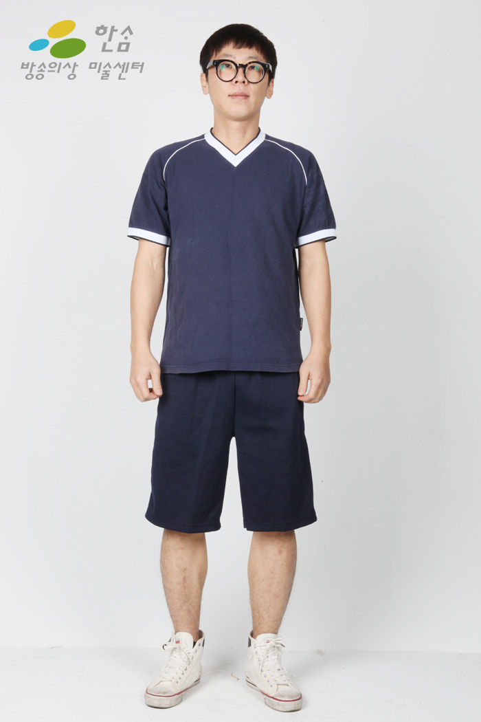 1679.학생추리닝