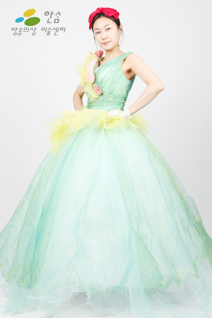 1838.파티드레스