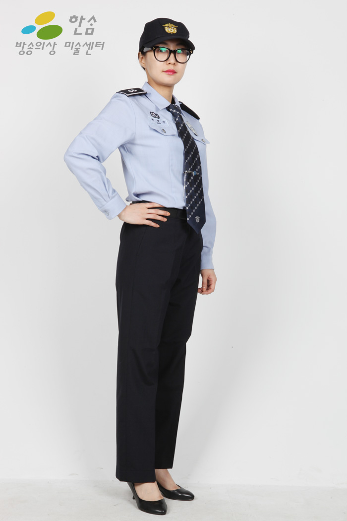 1995.구형교정복(교도관복)