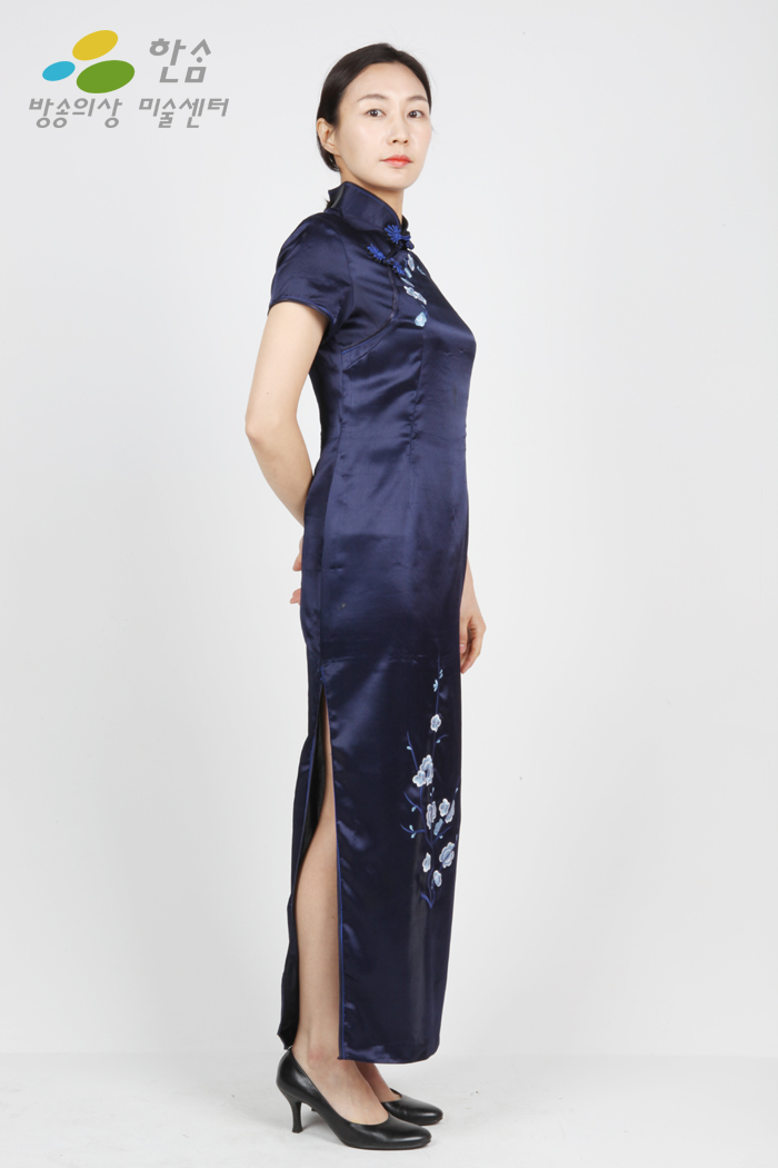 2130.중국-치파오(여)