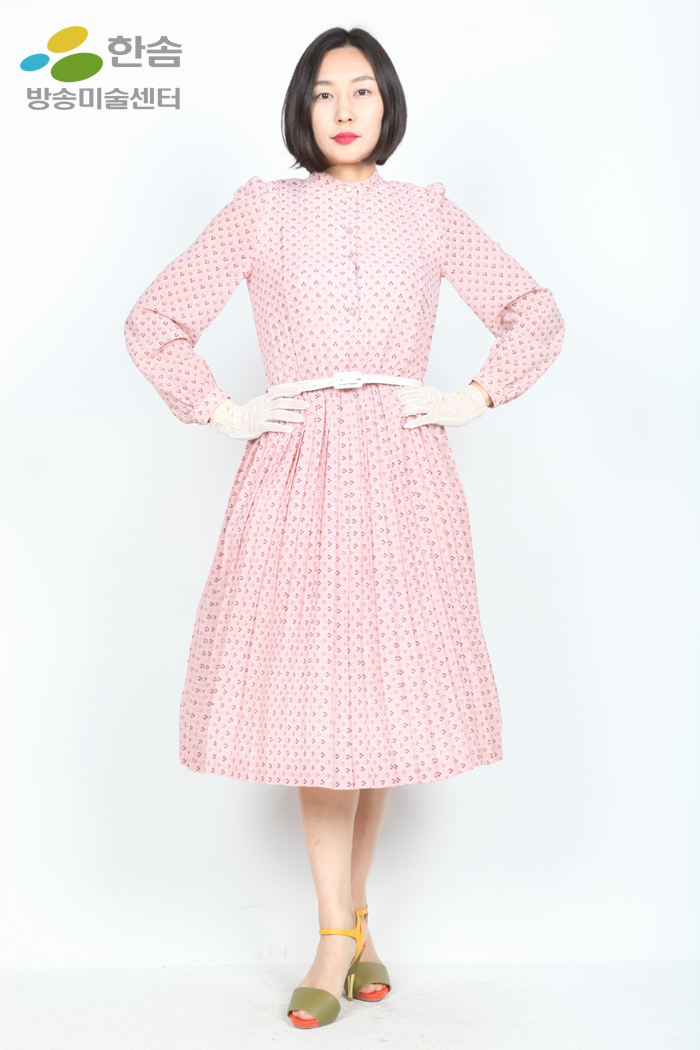 2290.복고원피스