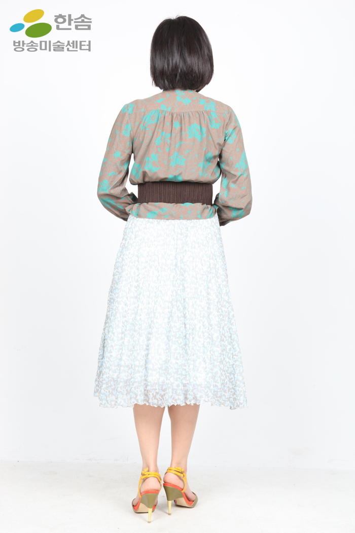 2342.복고드레스