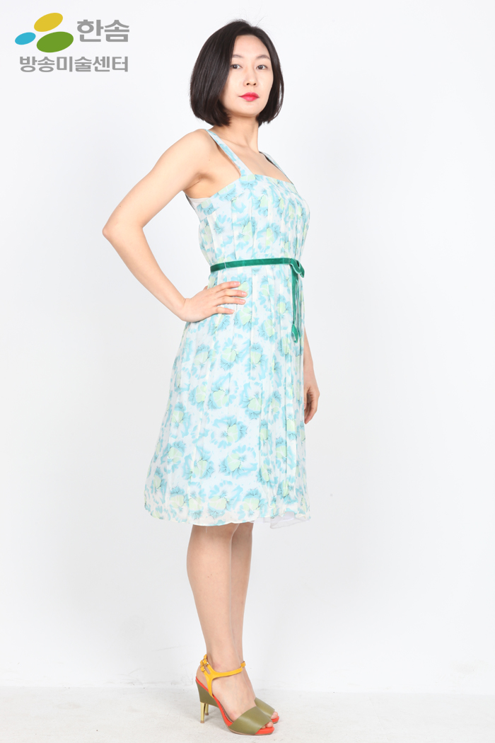 2356.복고원피스