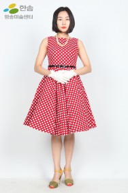 2407.복고원피스