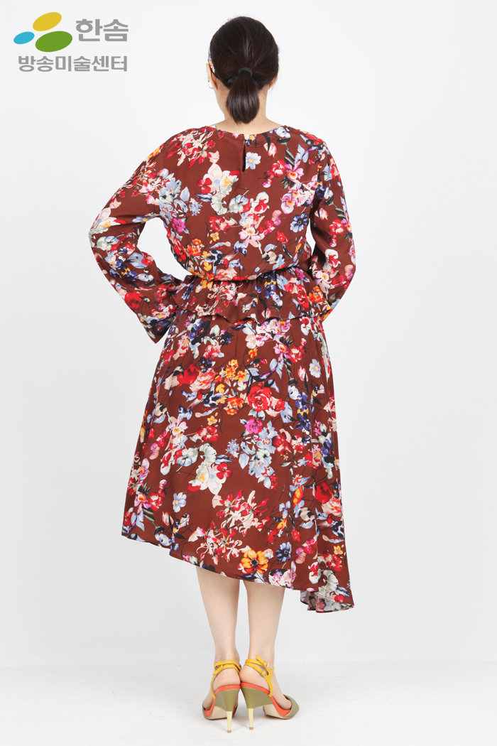 2864.복고원피스