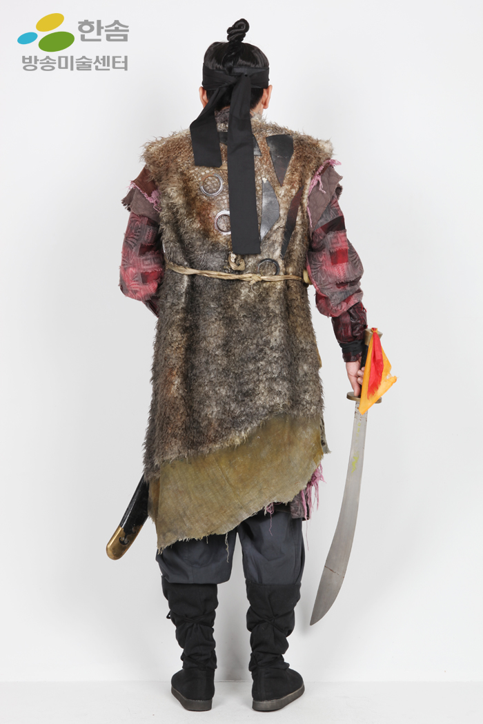 3160.산적두령(두목)