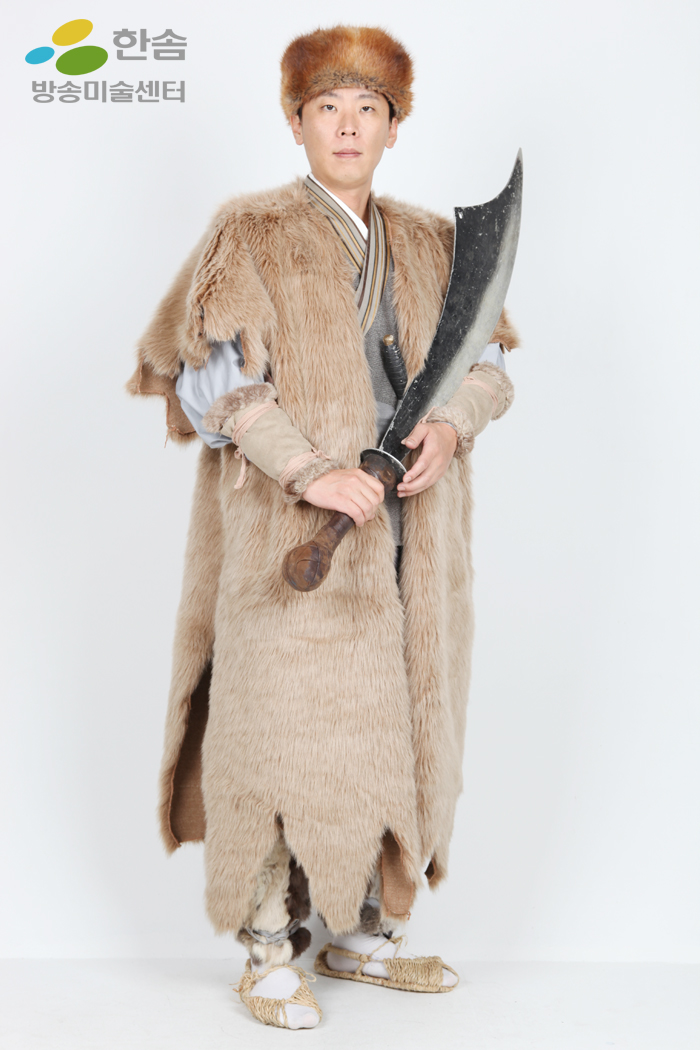 3276.산적(해적)-두령