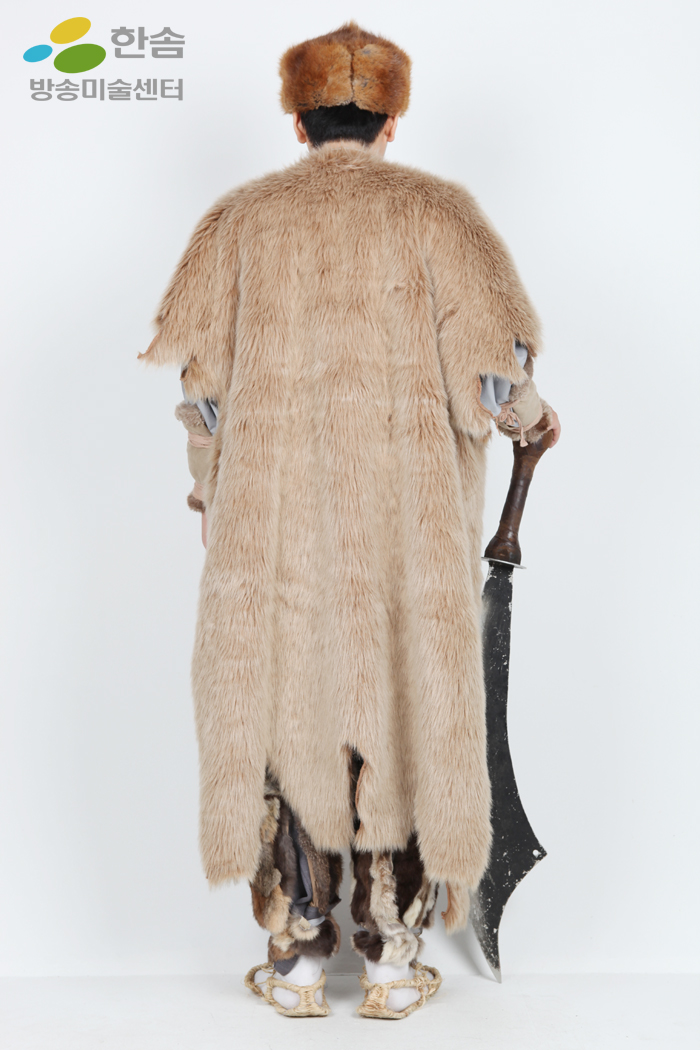 3276.산적(해적)-두령