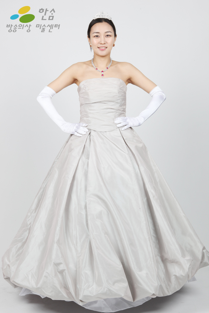 1951.중세파티드레스