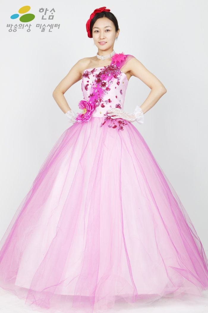 1817.중세파티드레스