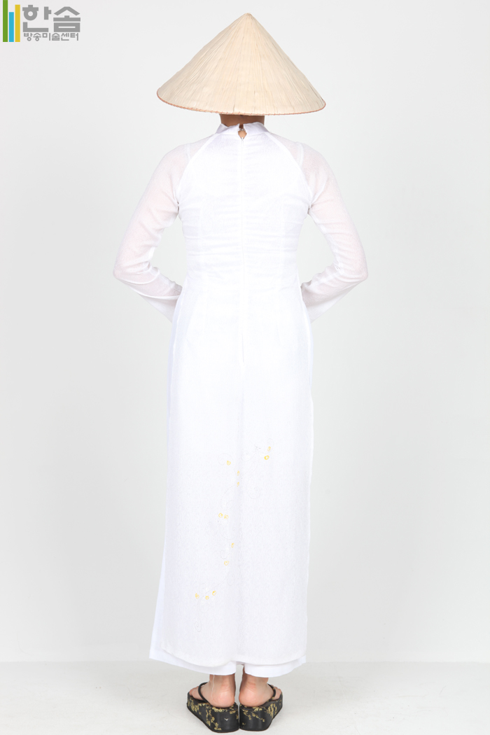 3670.베트남-아오자이(여)