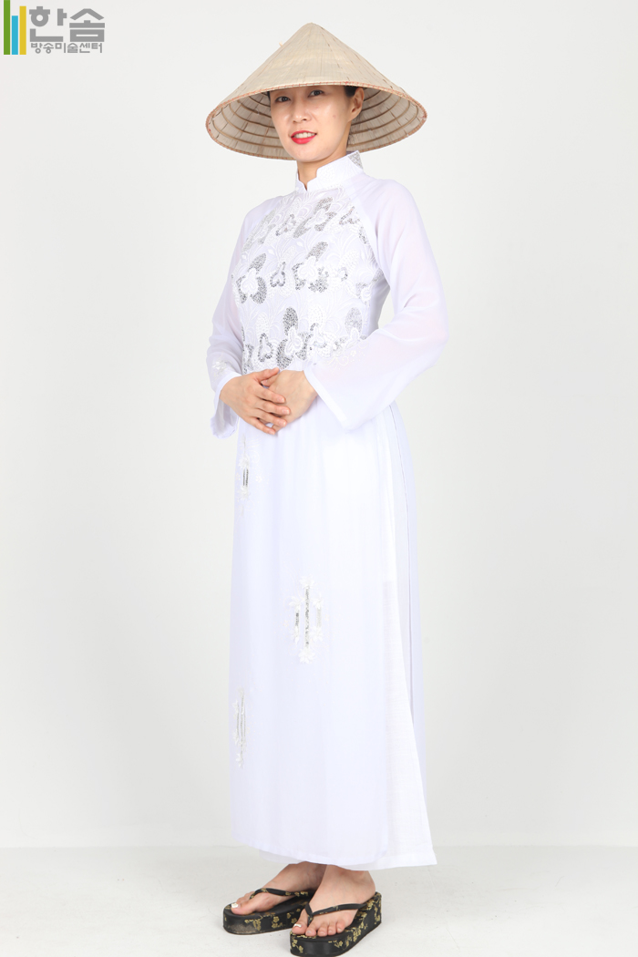 3673.베트남-아오자이(여)