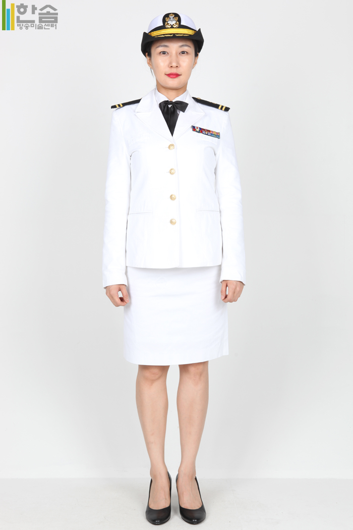 3825.해군장교(여)