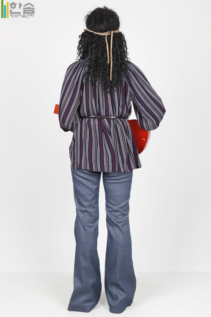 3837.보헤미안(히피족)