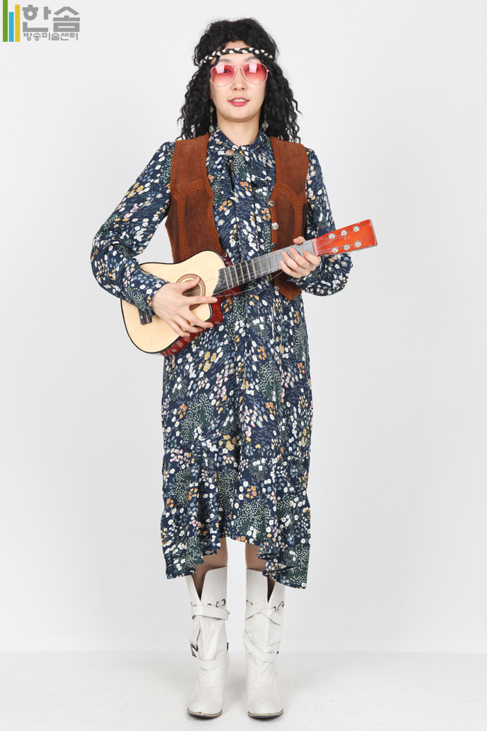 3838.보헤미안(히피족)