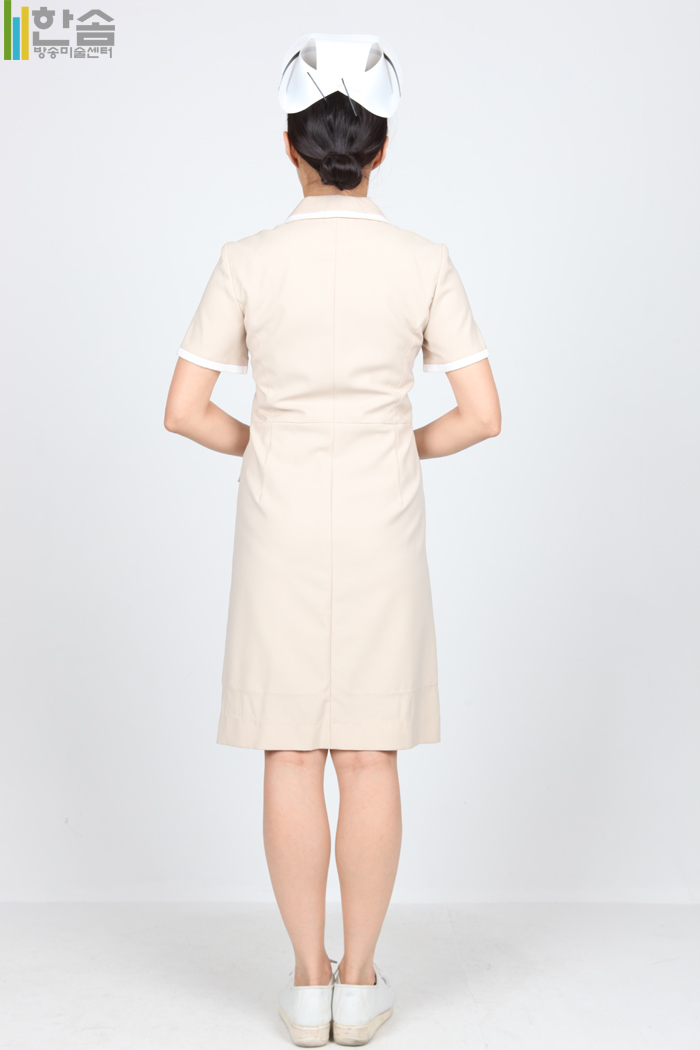 4541.복고간호사