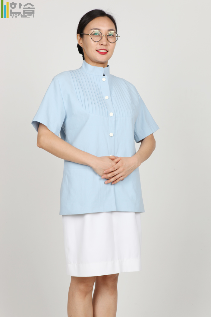 4562.복고간호사