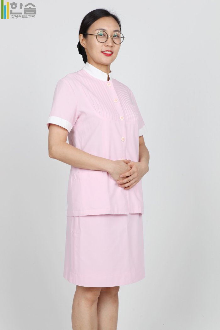 4563.복고간호사