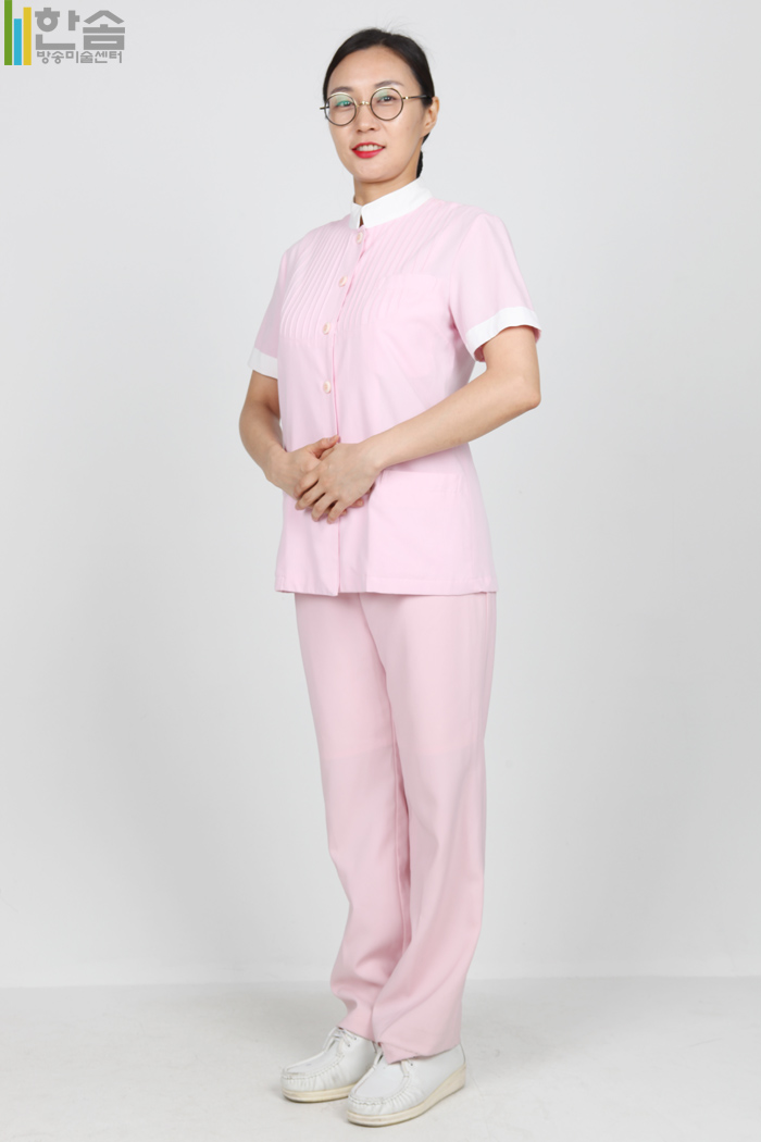 4564.복고간호사