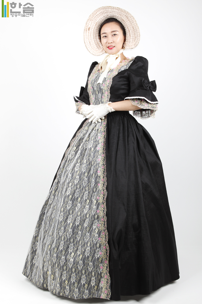 4643.중세드레스