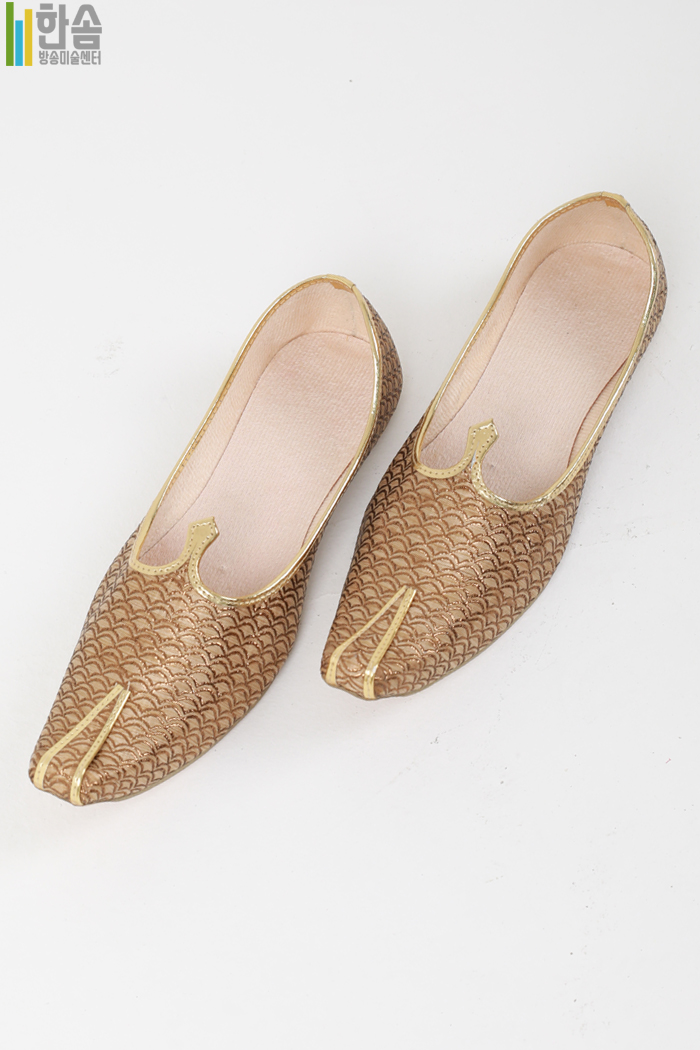 45813.전통신발(남)