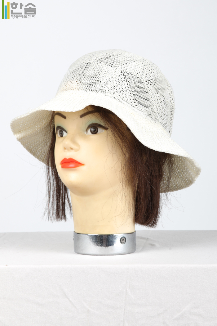 20029.복고모자